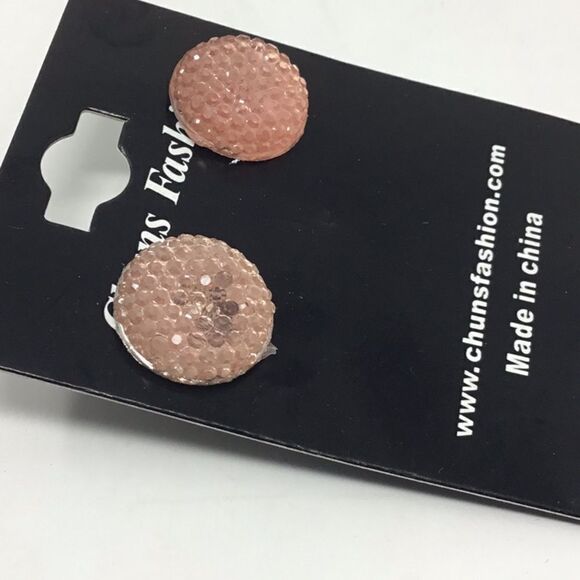 Textured Gem Cluster Stud Earrings (H15) - Picture 3 of 4